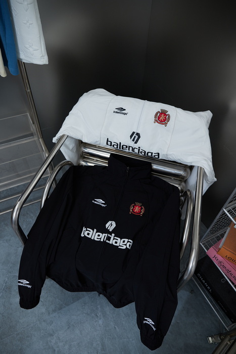 Balenciaga Jacket-136