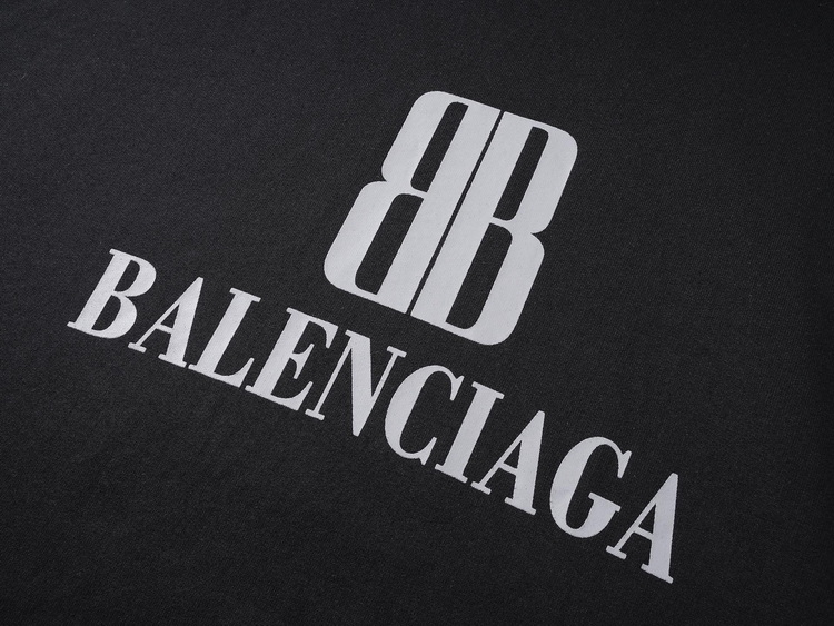 Balenciaga Hoody-069