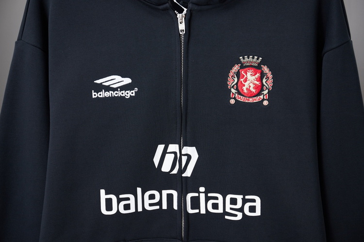 Balenciaga Hoody-078