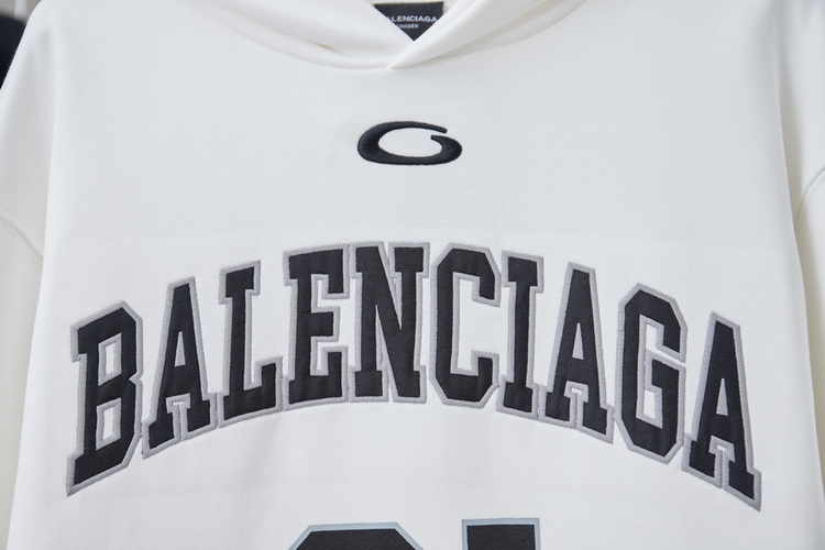 Balenciaga Hoody-079