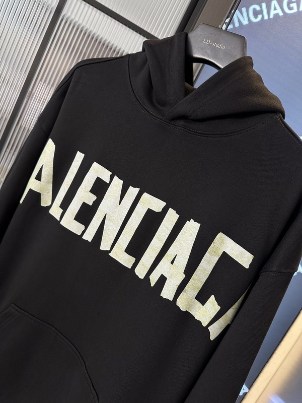 Balenciaga Hoody-084