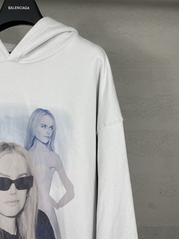 Balenciaga Hoody-116