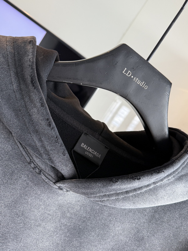 Balenciaga Hoody-130