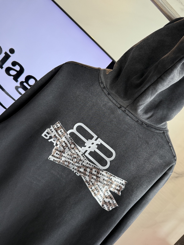 Balenciaga Hoody-131