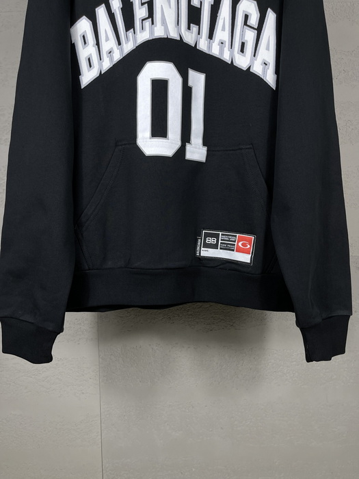 Balenciaga Hoody-144