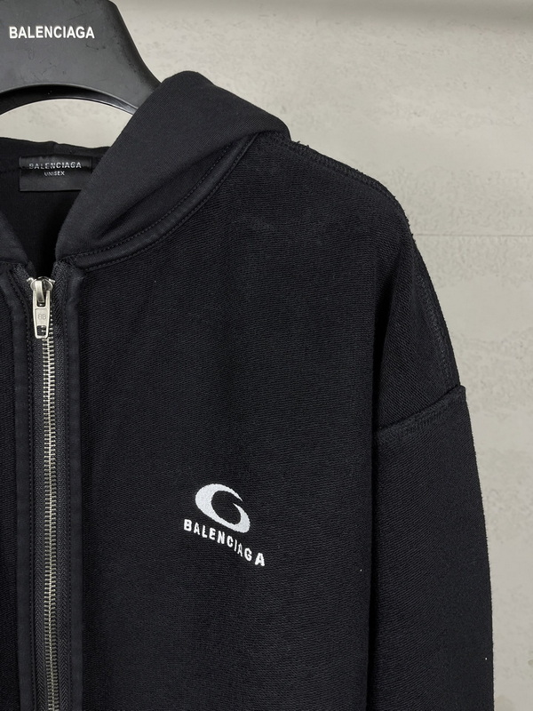 Balenciaga Hoody-149