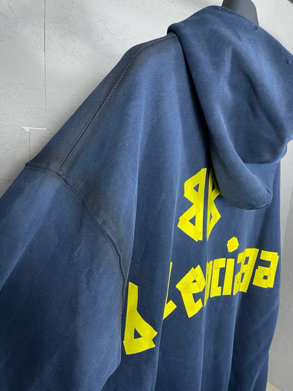 Balenciaga Hoody-174