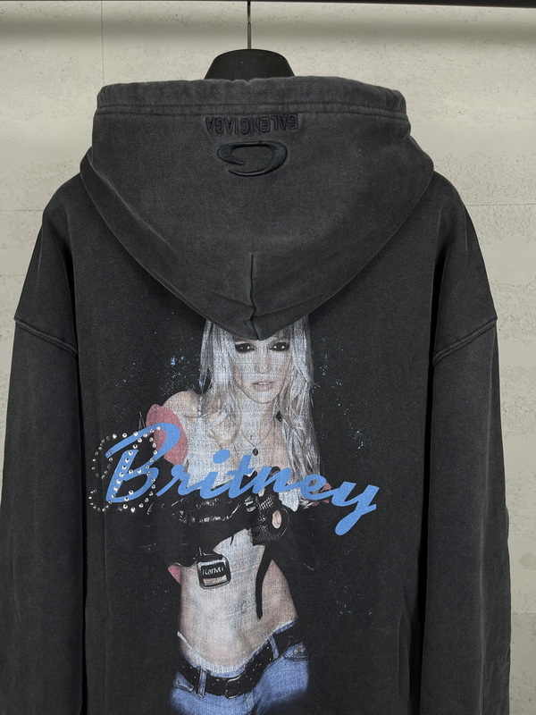 Balenciaga Hoody-181