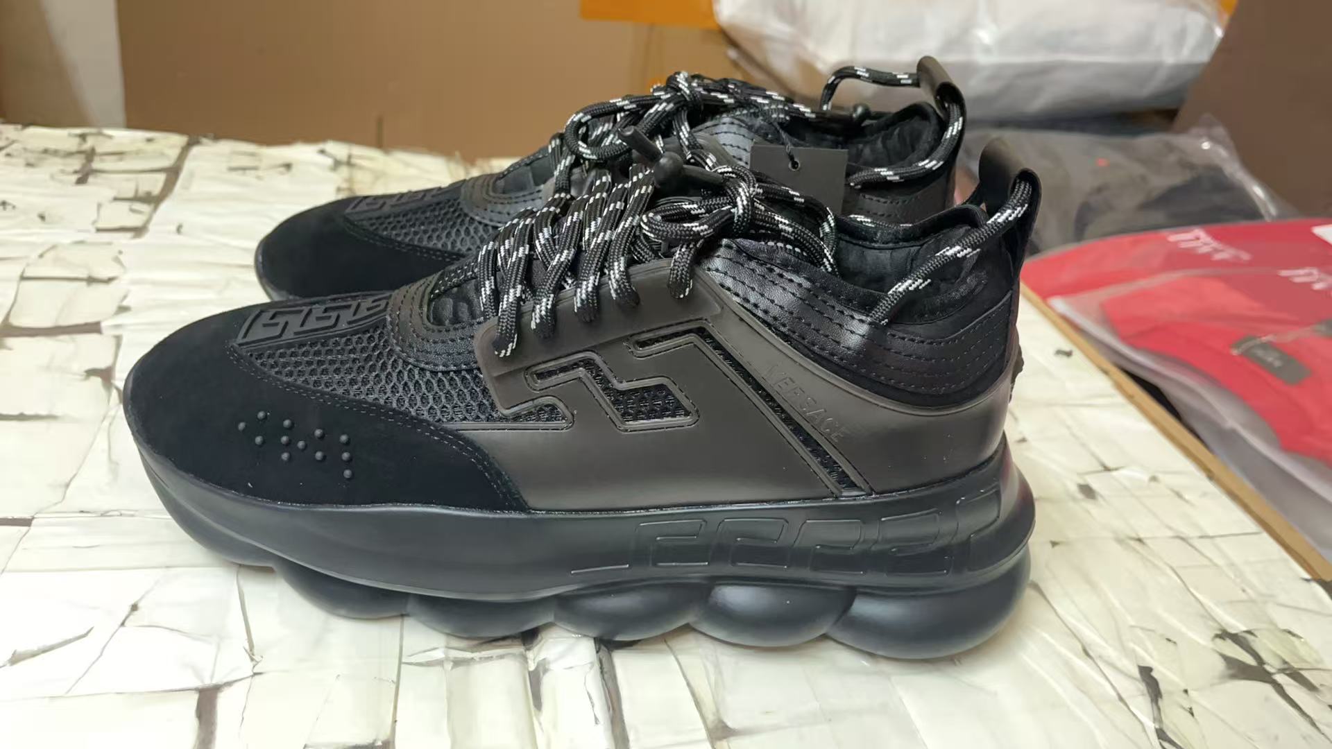 Versace Shoes(AAA)-190