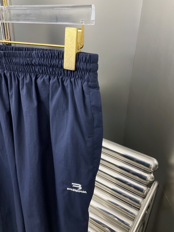 Balenciaga Pants-084