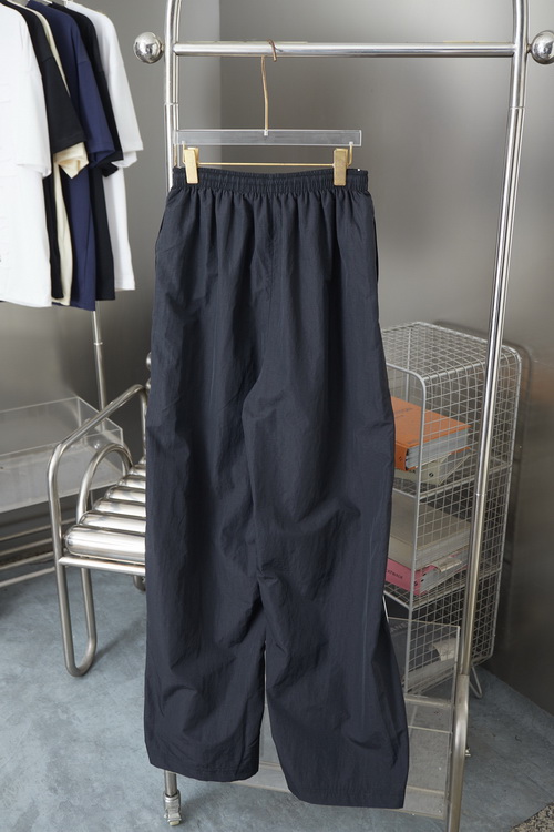Balenciaga Pants-093