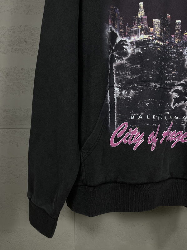 Balenciaga Hoody-204