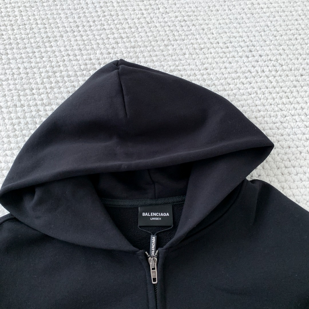 Balenciaga Hoody-207
