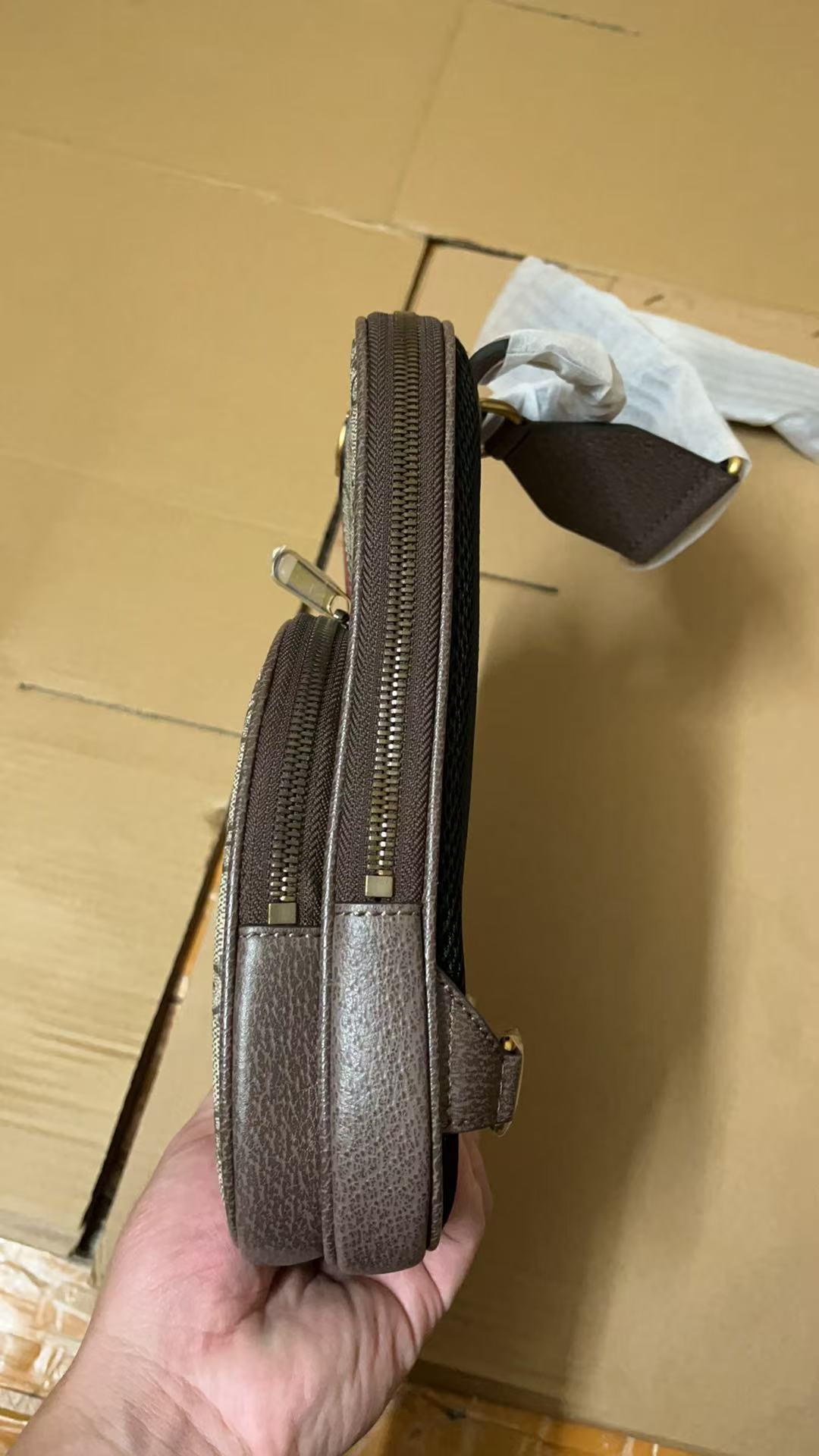 Gucci Handbags AAA(Men)-038