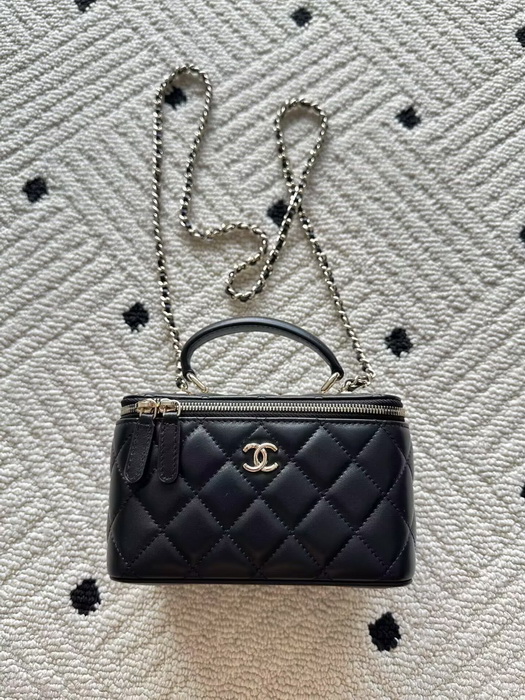 Chanel Handbags AAAA(Women)-144
