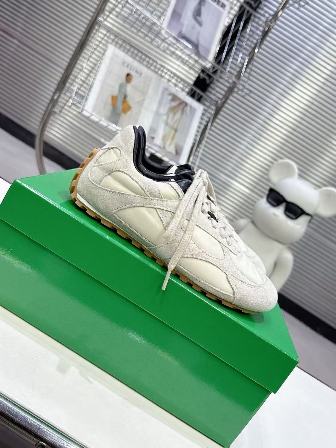 Bottega Veneta Shoes(AAA)-051