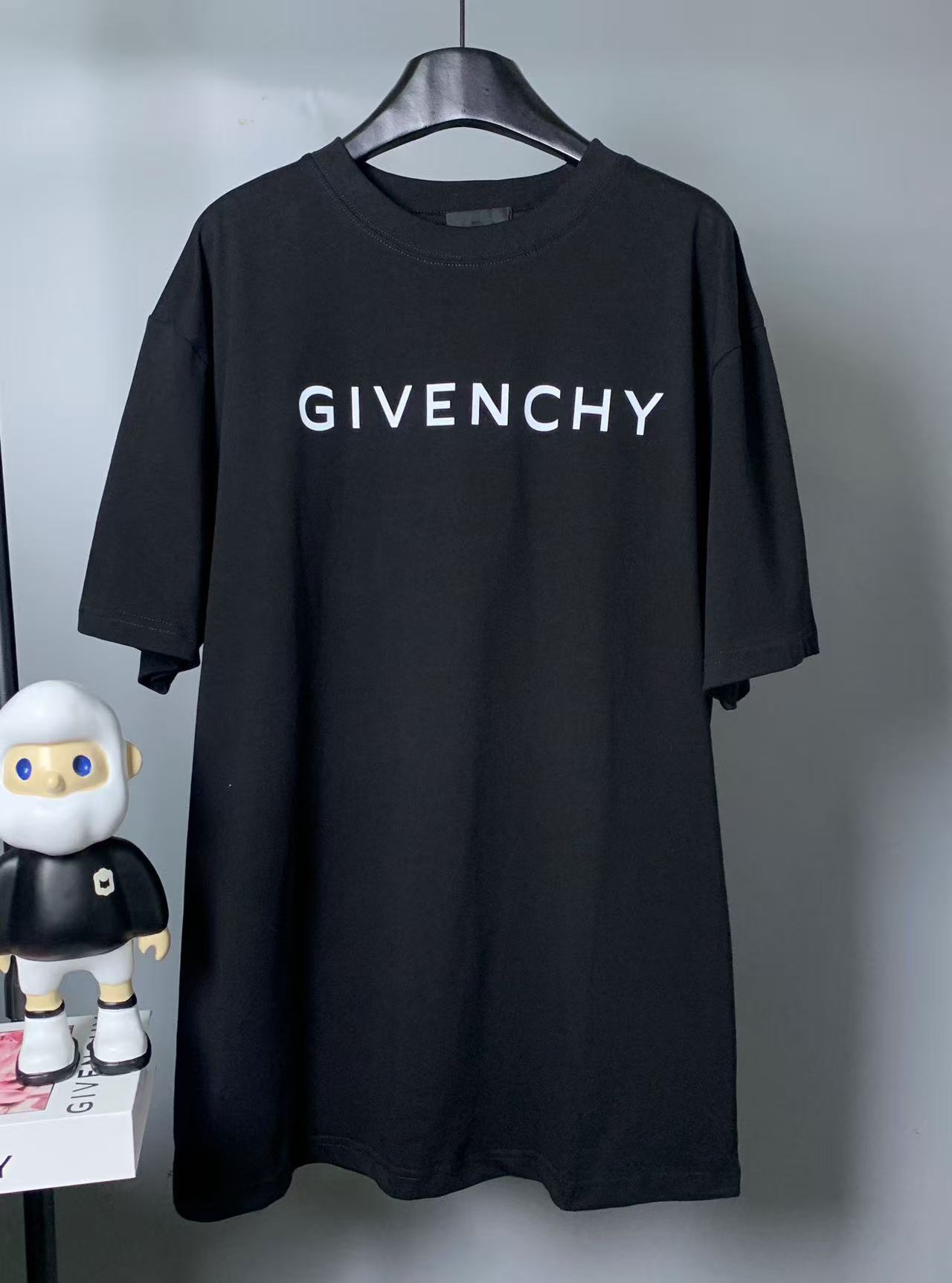 GIVENCHY T-shirts-038