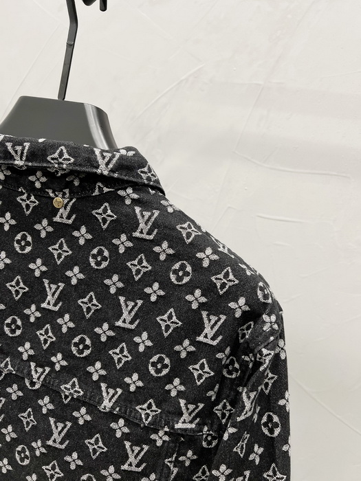 LV Jacket-128