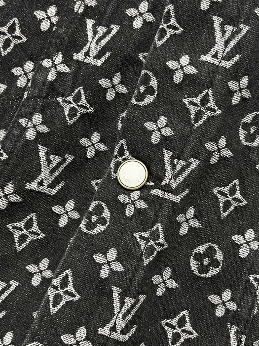 LV Jacket-128