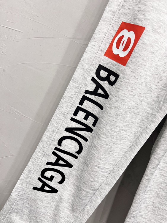 Balenciaga Pants-118