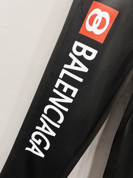 Balenciaga Pants-122