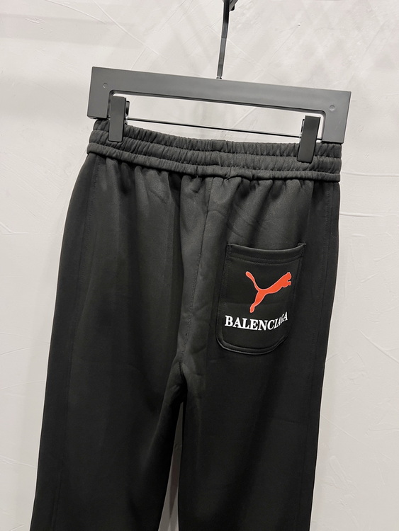 Balenciaga Pants-124