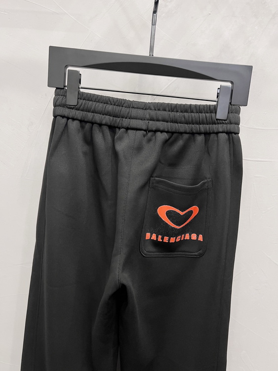 Balenciaga Pants-129