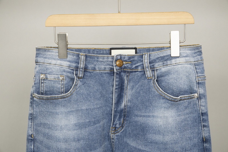 Gucci Jeans-008