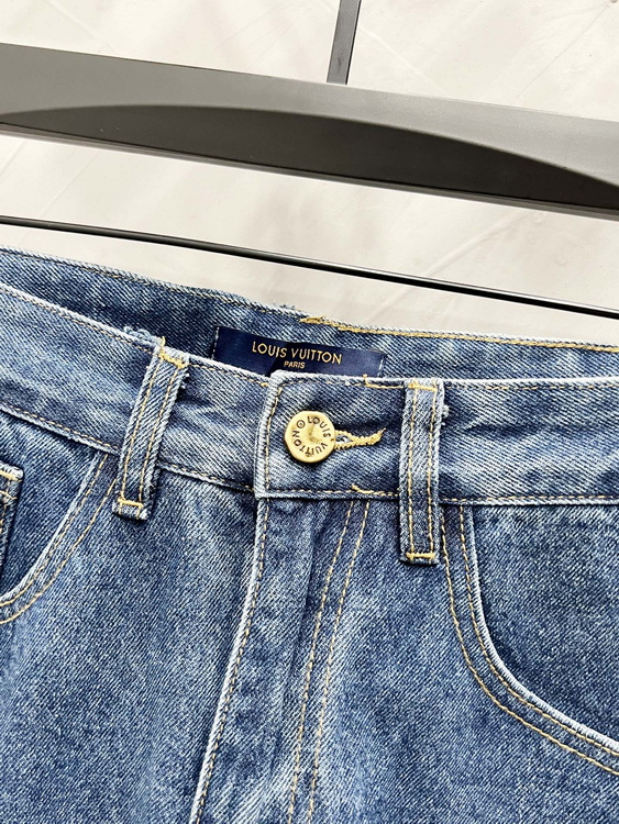 LV Jeans-014