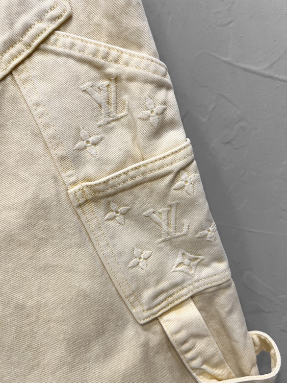 LV Jeans-046