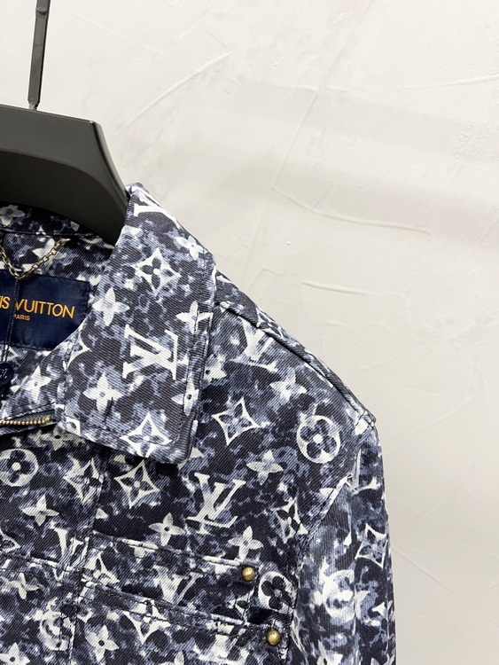 LV Jacket-156