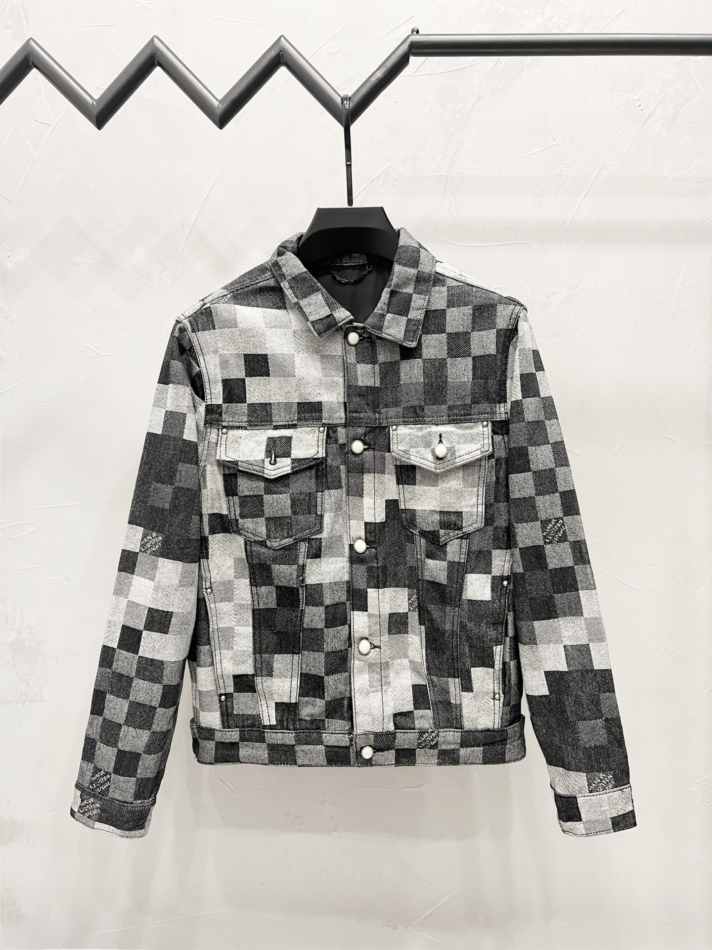 LV Jacket-157