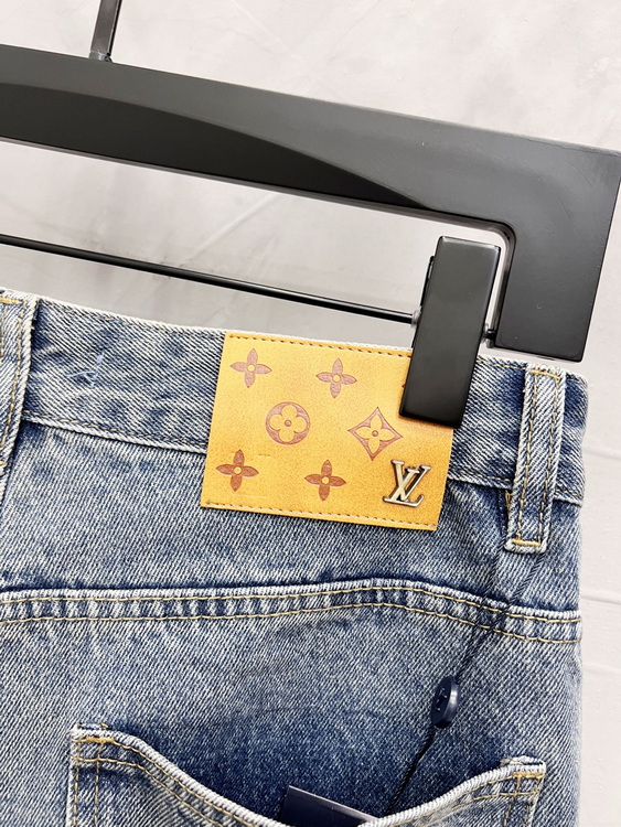 LV Jeans-099
