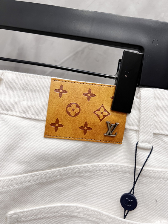 LV Jeans-120