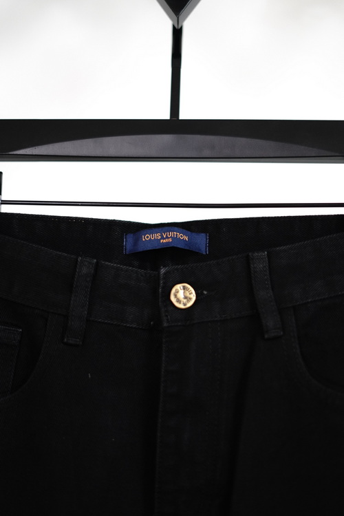 LV Jeans-134