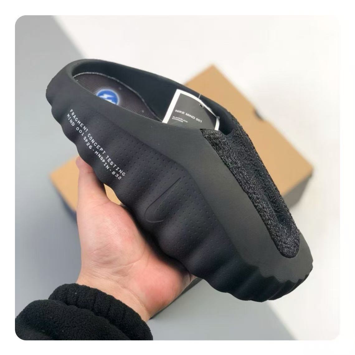Nike × Fragment Design  Mind 001-001