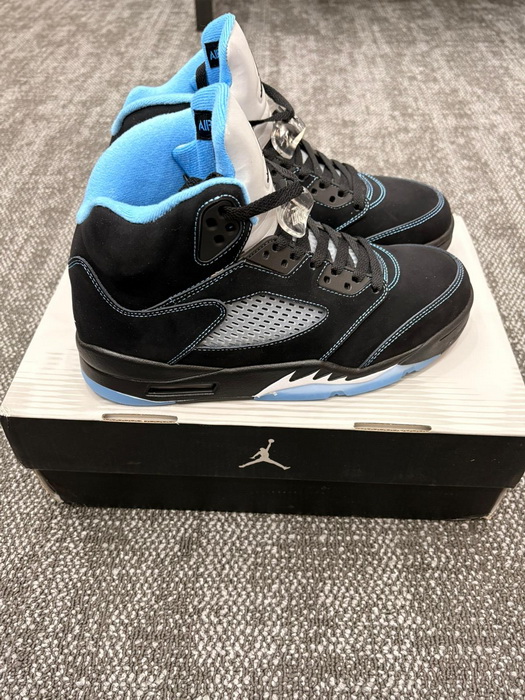 Air Jordan 5 Retro-100