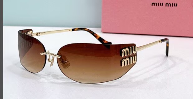 Miu Miu Sunglasses(AAAA)-818