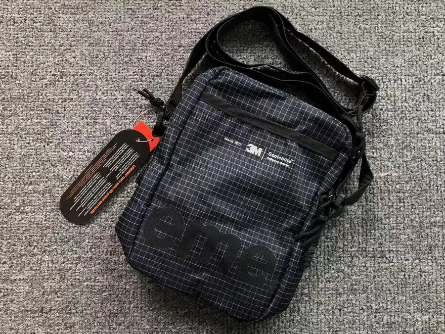 Supreme bag-017