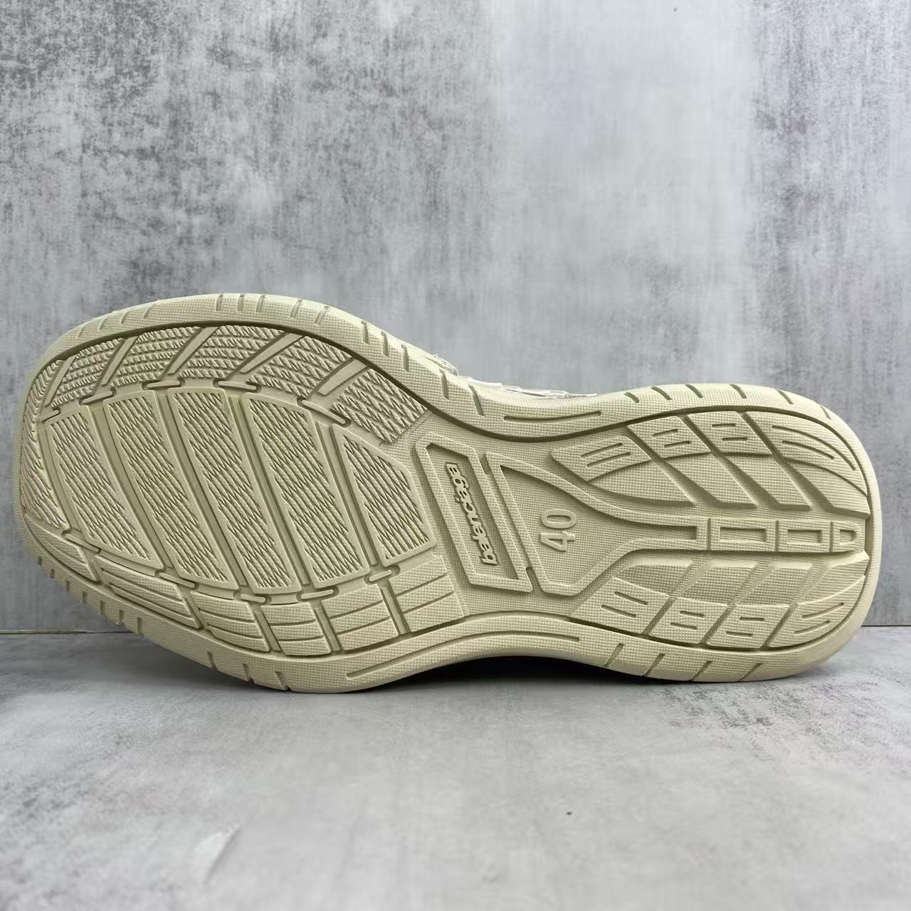 Balenciaga Shoes(AAA)-360