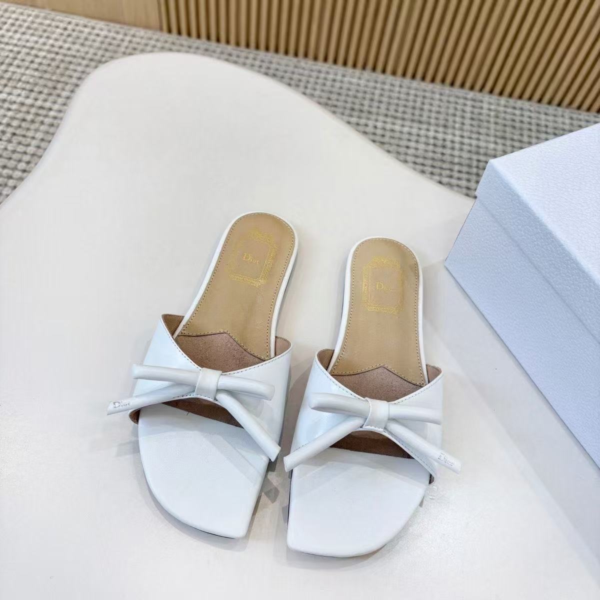 Dior Slippers Women(AAA)-070