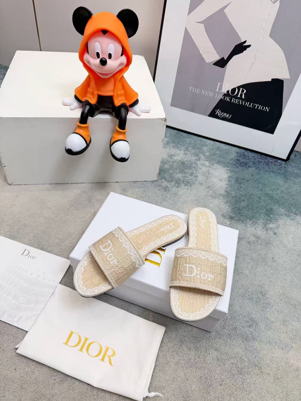 Dior Slippers Women(AAA)-075