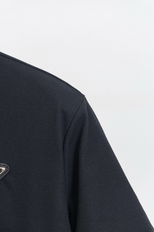 Prada Polo-002