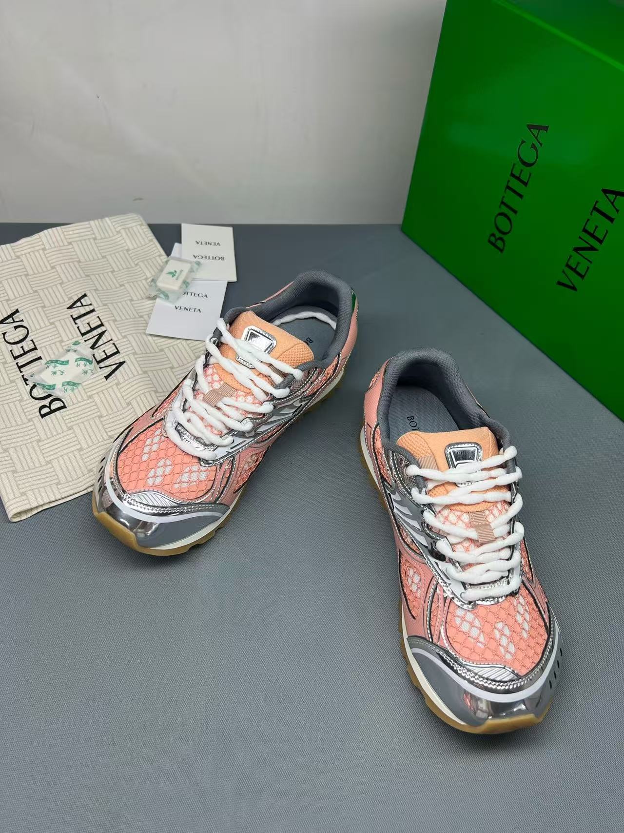 Bottega Veneta Shoes(AAA)-064