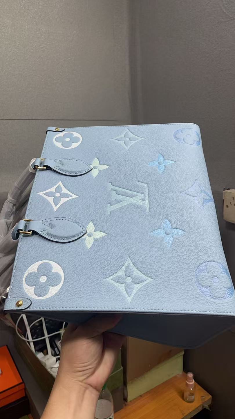 LV Handbags AAA(Women)-2032