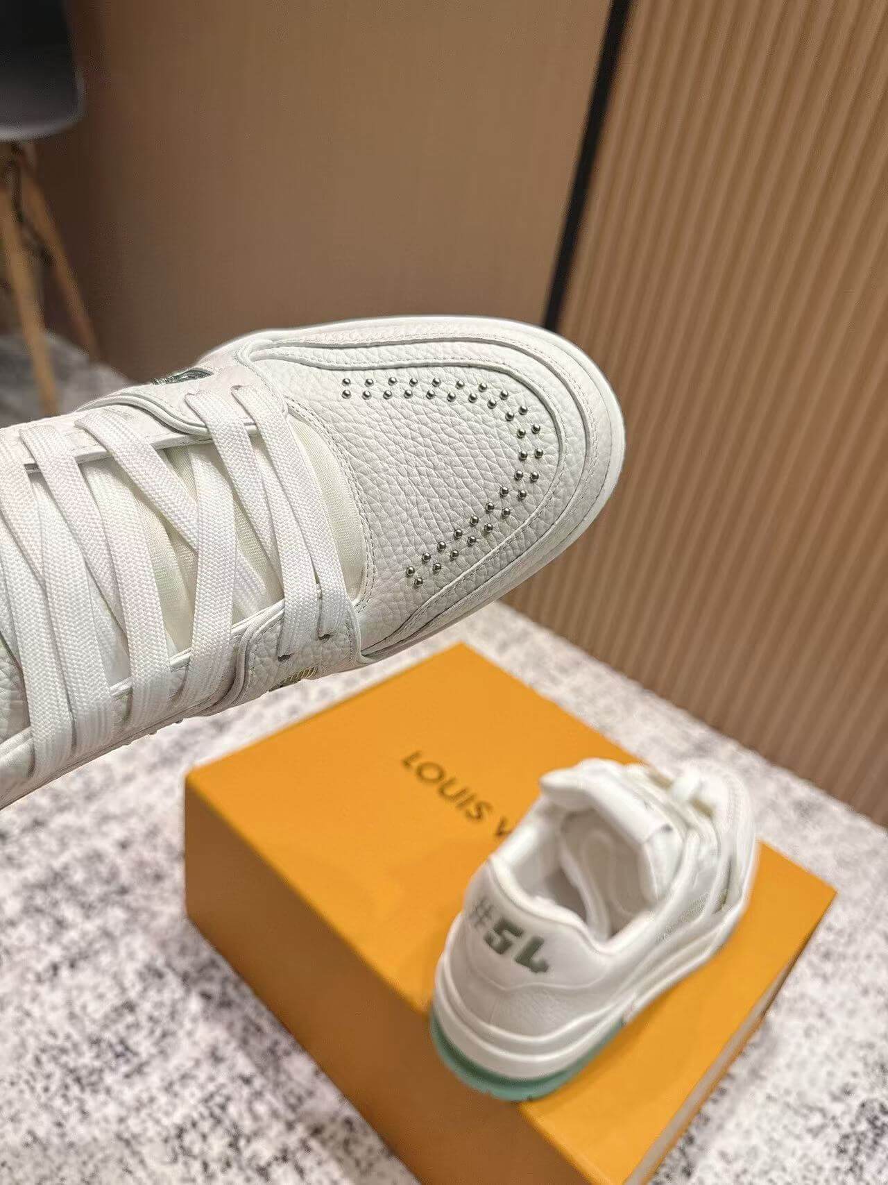 LV Shoes(AAA)-1254