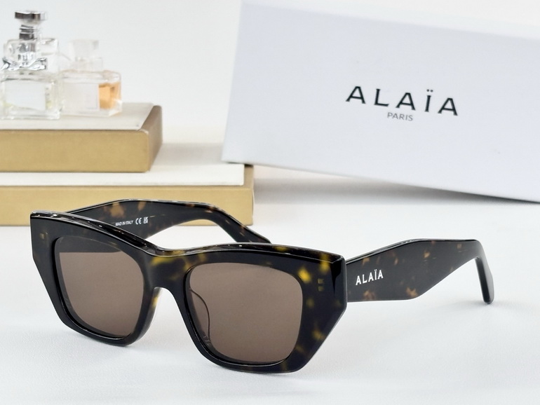 ALAIA Sunglasses(AAAA)-007
