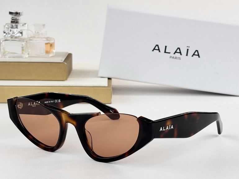 ALAIA Sunglasses(AAAA)-001