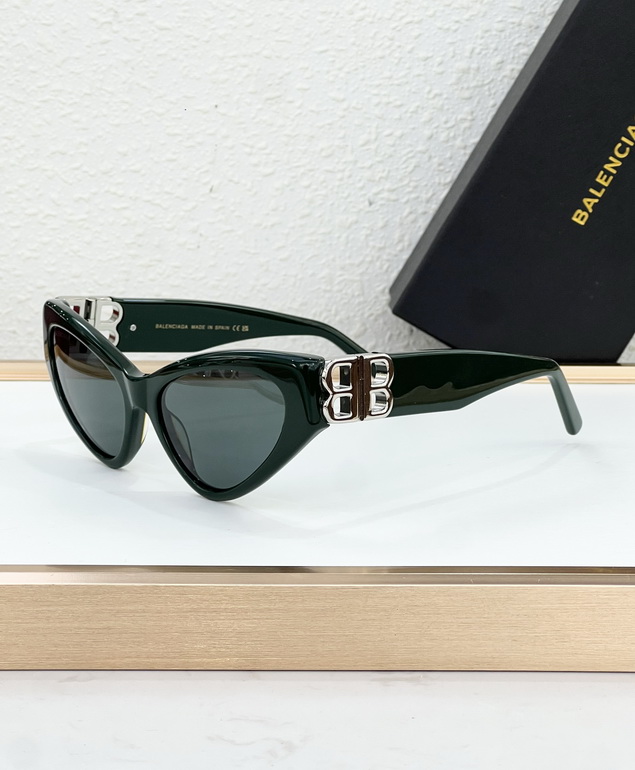 BALENCIAGA Sunglasses(AAAA)-035