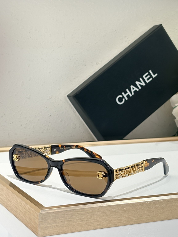 CHANEL Sunglasses(AAAA)-2615